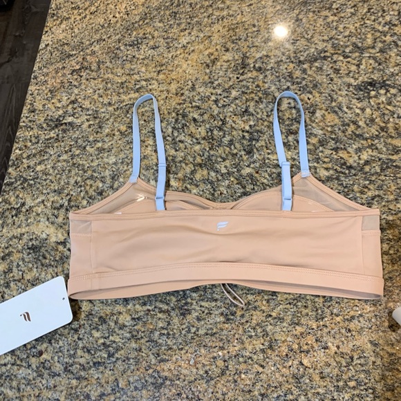Fabletics MAKAYLA LOW-IMPACT SPORTS BRA NWT Size Large - Picture 6 of 9